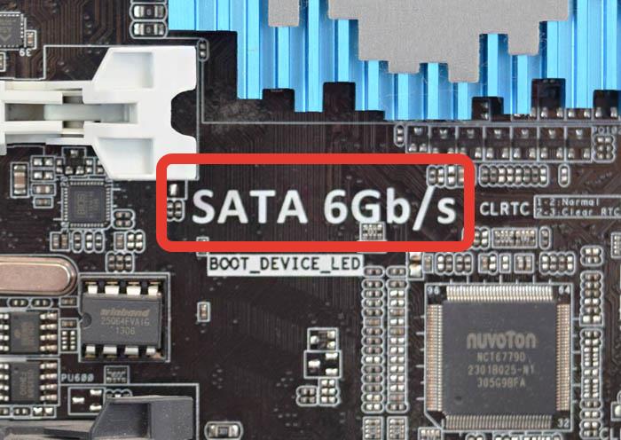 Узнать sata. Разъемы SATA на материнской плате ноутбука. SATA 6gb/s на материнской плате. Разъём SATA 3 на материнской плате. SATA 2 разъем на материнской плате.